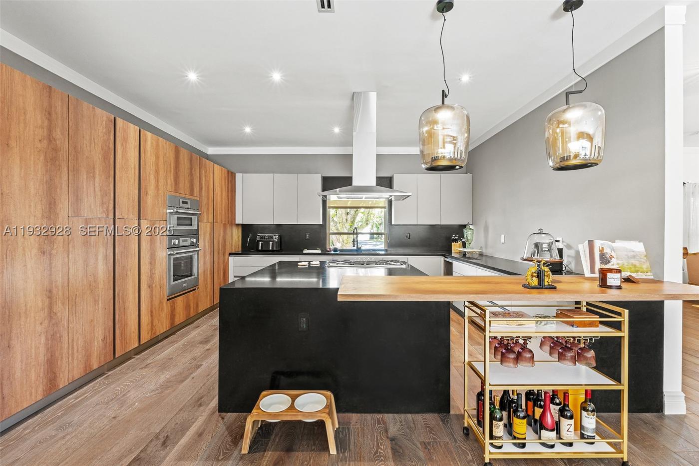 A renovated family house in Bay Point (4)
