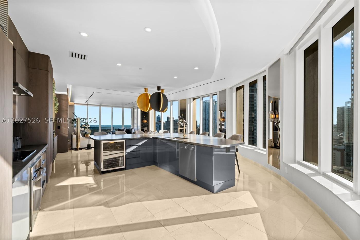 Residence 3304 at Carbonell, Brickell Key (4)