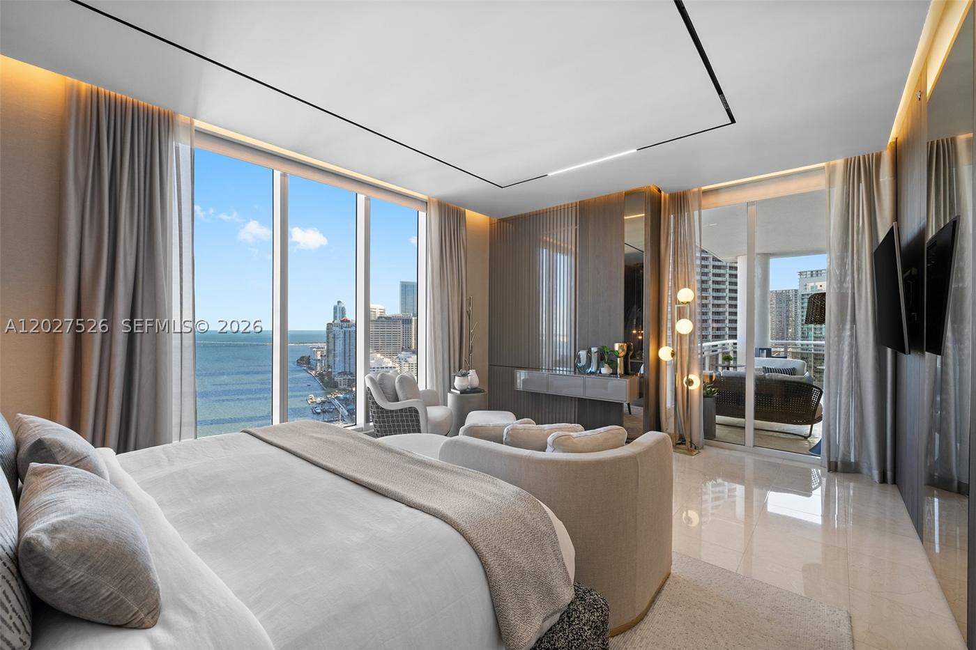 Residence 3304 at Carbonell, Brickell Key (5)