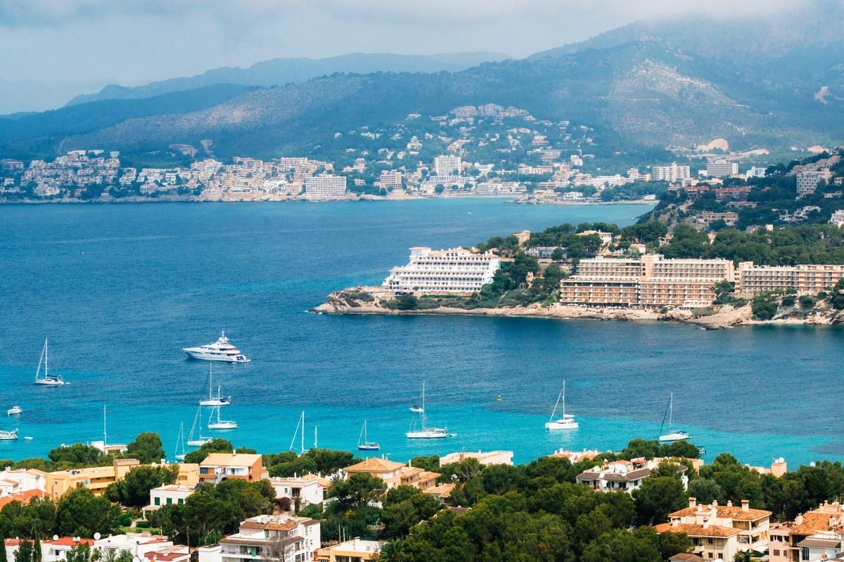 The bay of Santa Ponsa